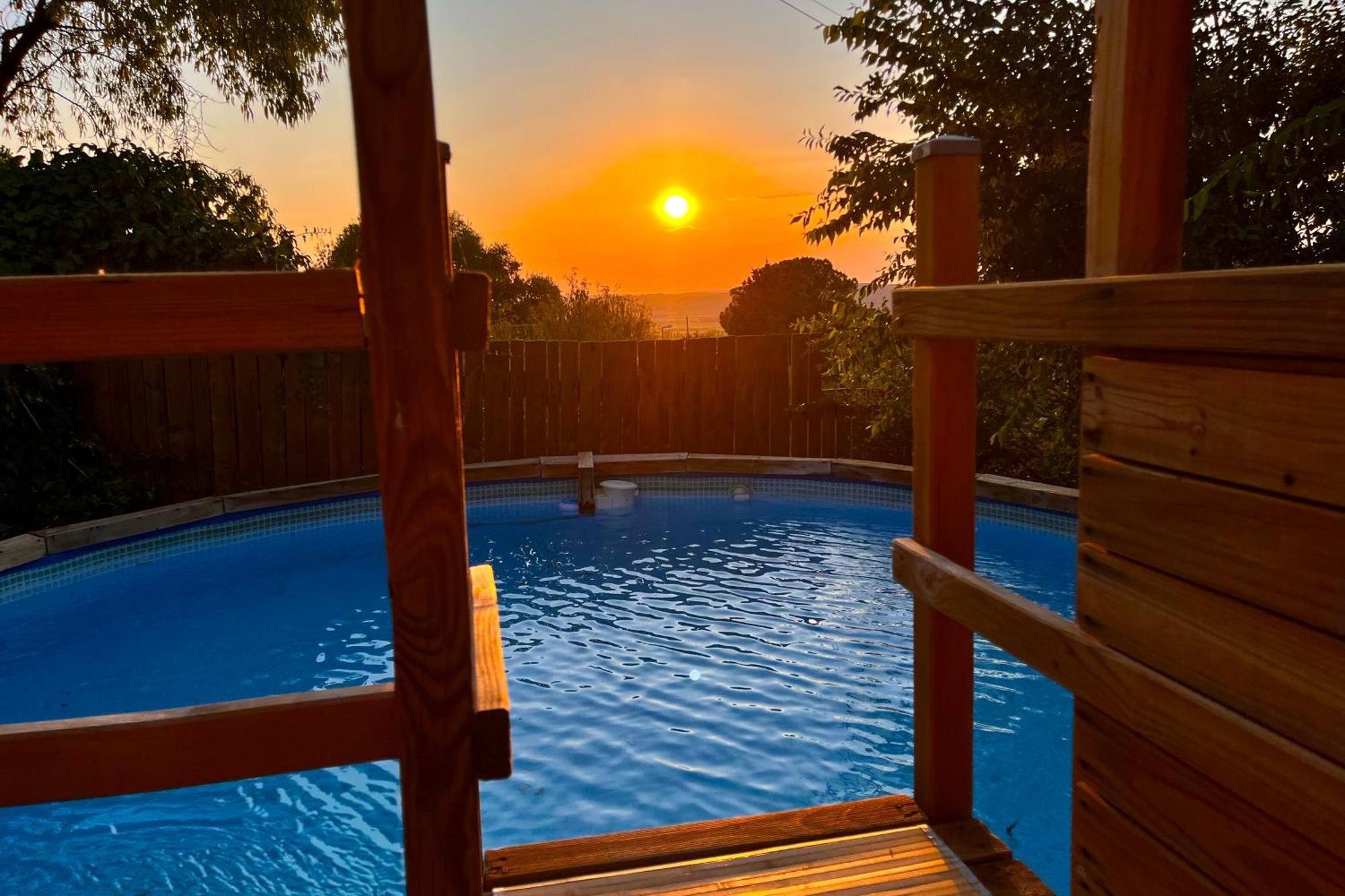 San Martín de la Vega Fee4Me Cabin With Pool And Garden מראה חיצוני תמונה