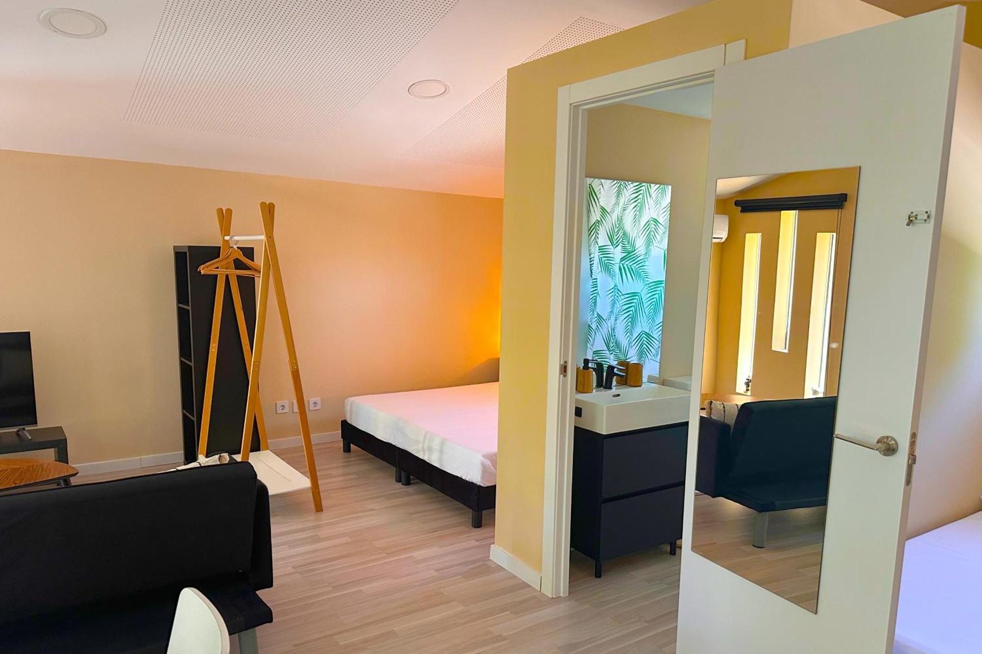 San Martín de la Vega Fee4Me Cabin With Pool And Garden מראה חיצוני תמונה