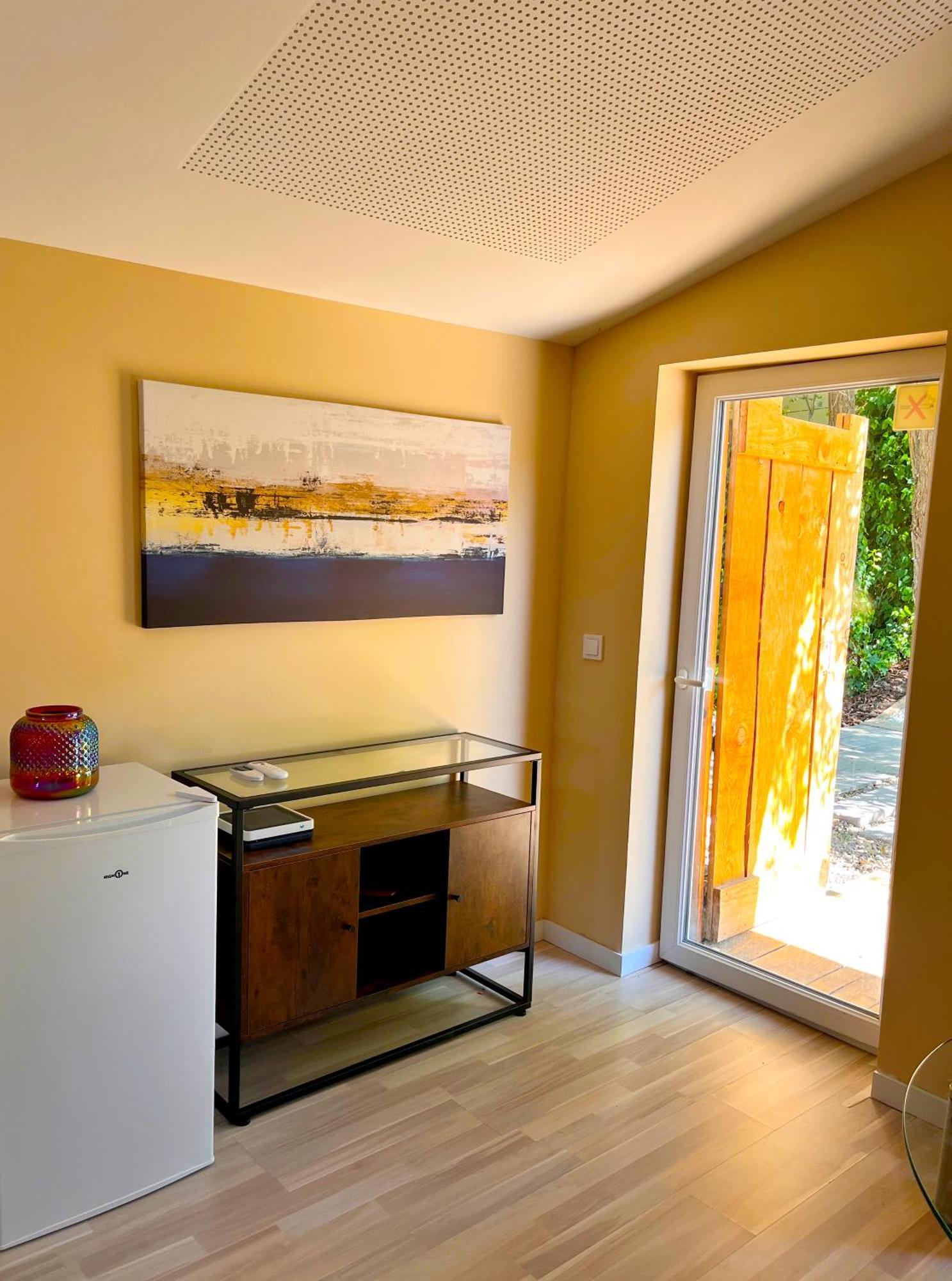 San Martín de la Vega Fee4Me Cabin With Pool And Garden מראה חיצוני תמונה