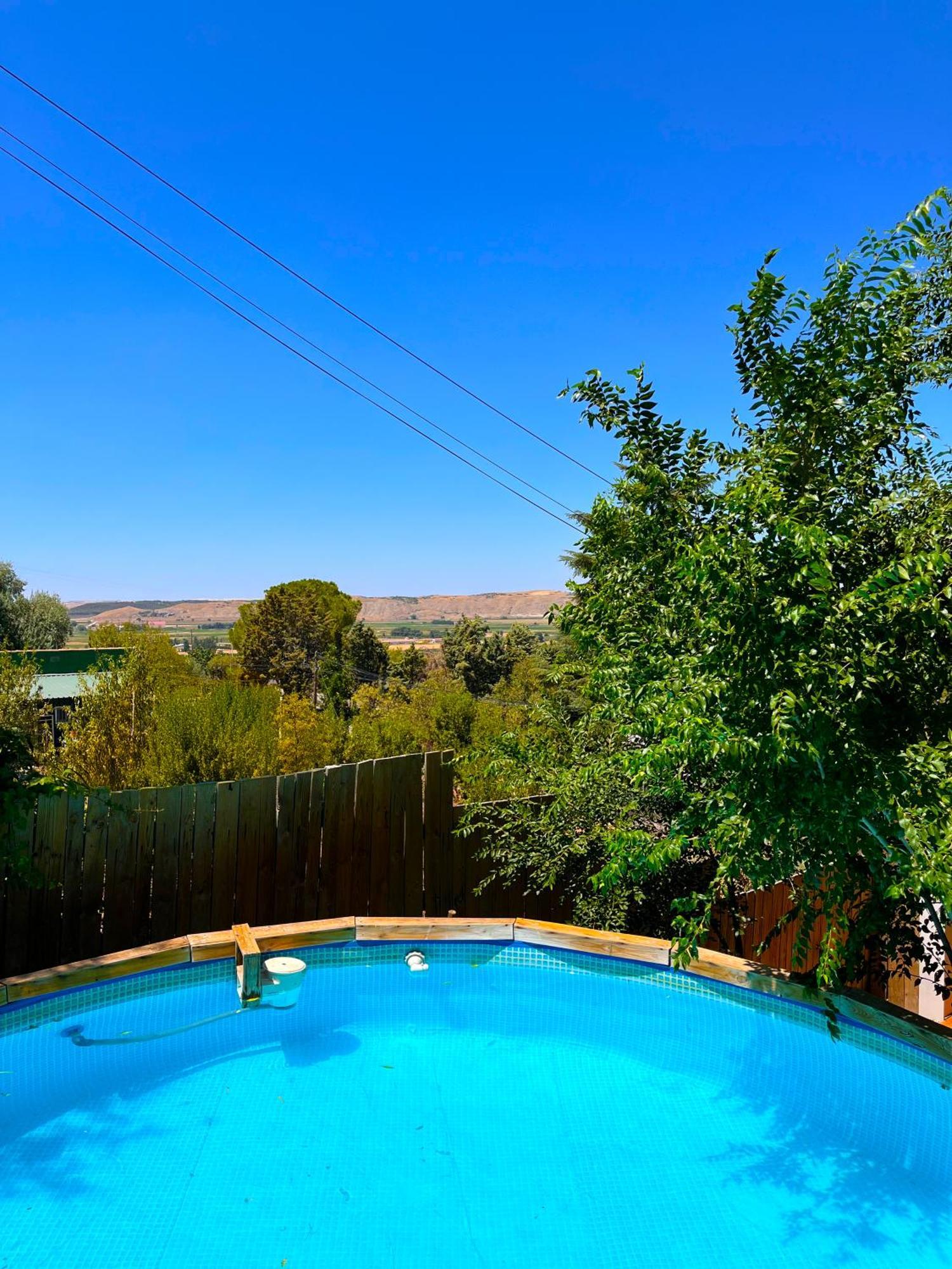 San Martín de la Vega Fee4Me Cabin With Pool And Garden מראה חיצוני תמונה